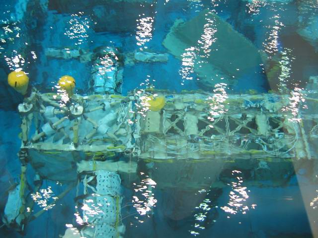 neutral buoyancy lab