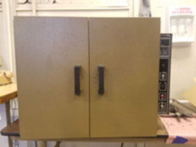 Laboratory Oven